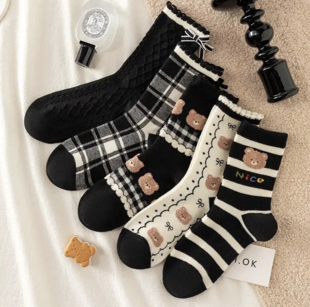 جوراب ساقدار طرح تدی بوکله