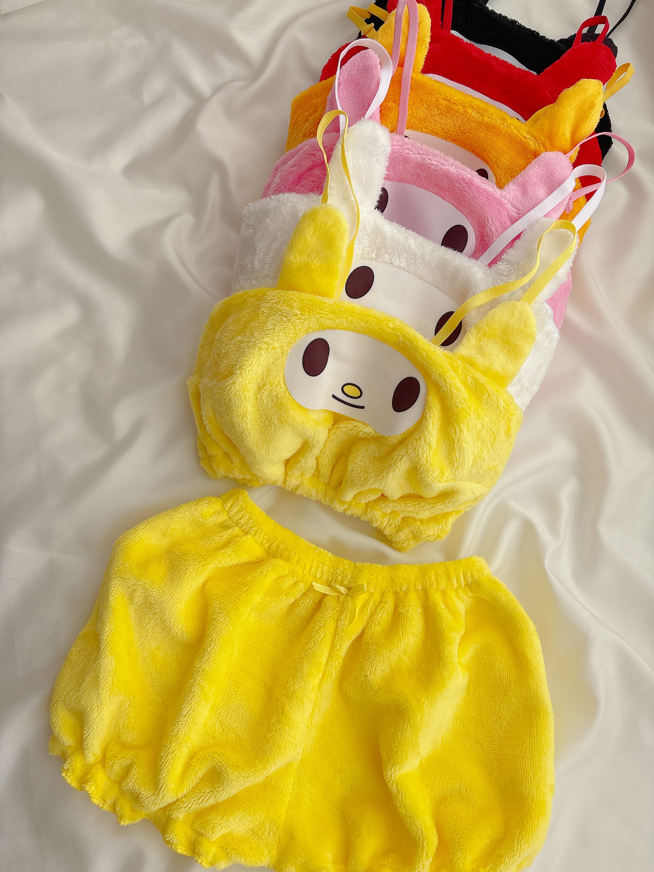 کراپ و شورتک عروسکی